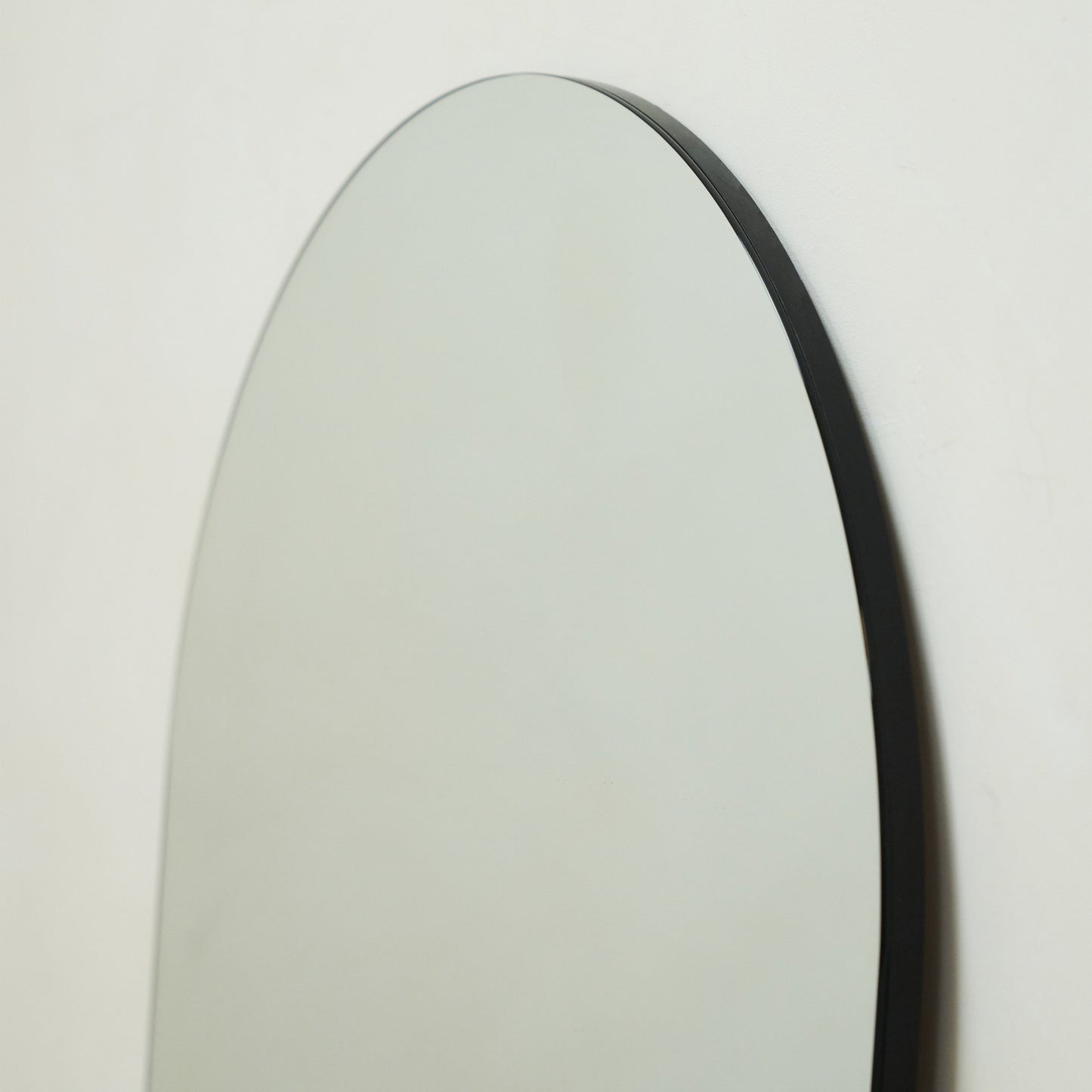 Edge - Miroir Moderne Arqué Sans Cadre 90cm x 60cm