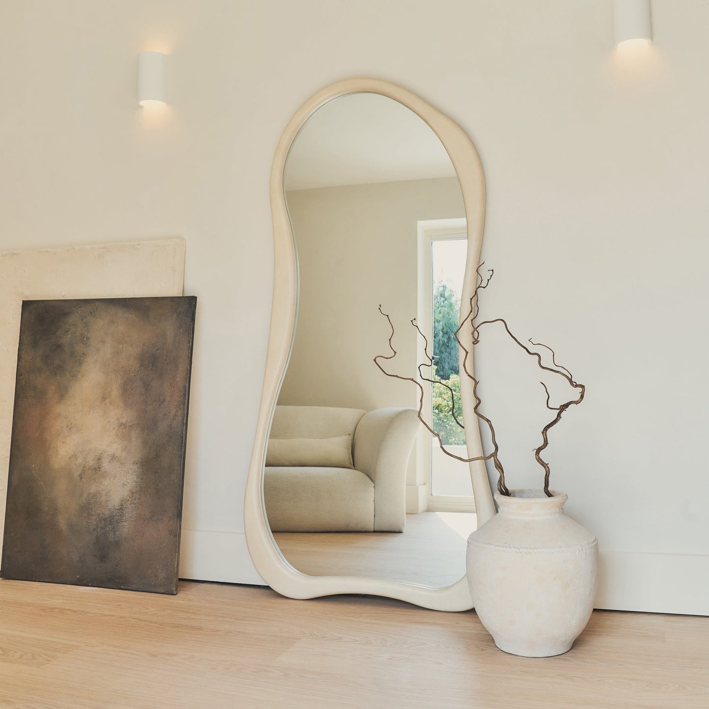 Arcurva - Grand miroir irrégulier en béton pleine longueur 170 cm x 85 cm