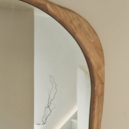Arcurva - Miroir irrégulier extra grand pleine longueur en bois clair 190cm x 120cm