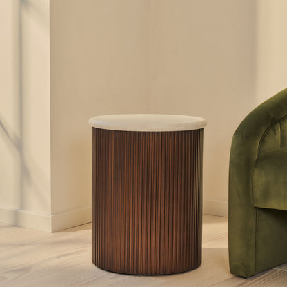Cove - Table d'appoint ronde nervurée en bois foncé