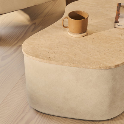 Arlo - Table basse premium en béton irrégulier travertin beige