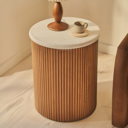Cove - Table d'Appoint Ronde Cannelée en Bois Chaud