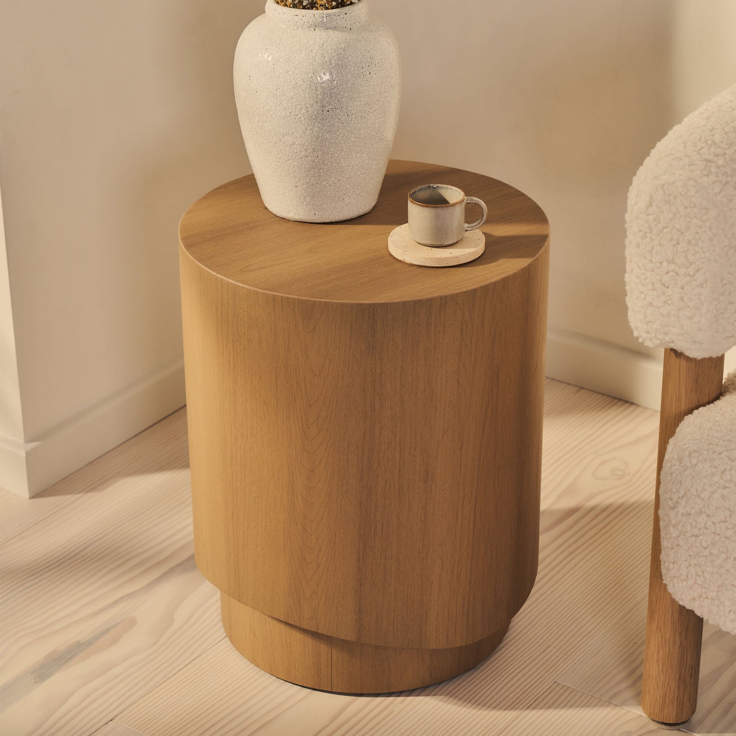 Magna - Table d'Appoint Onde en Bois Chaleureux