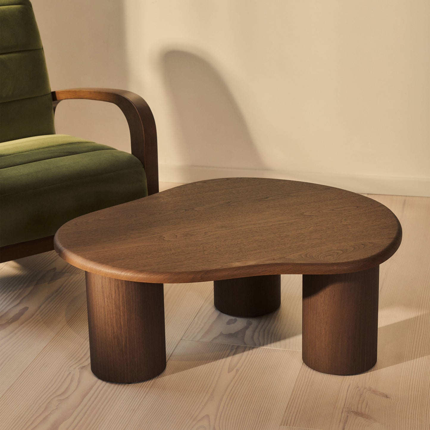 Savanna - Table basse en bois irrégulier foncé