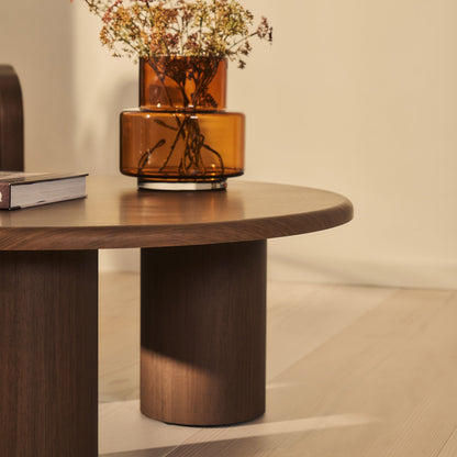 Alina - Grande table basse ronde en bois foncé