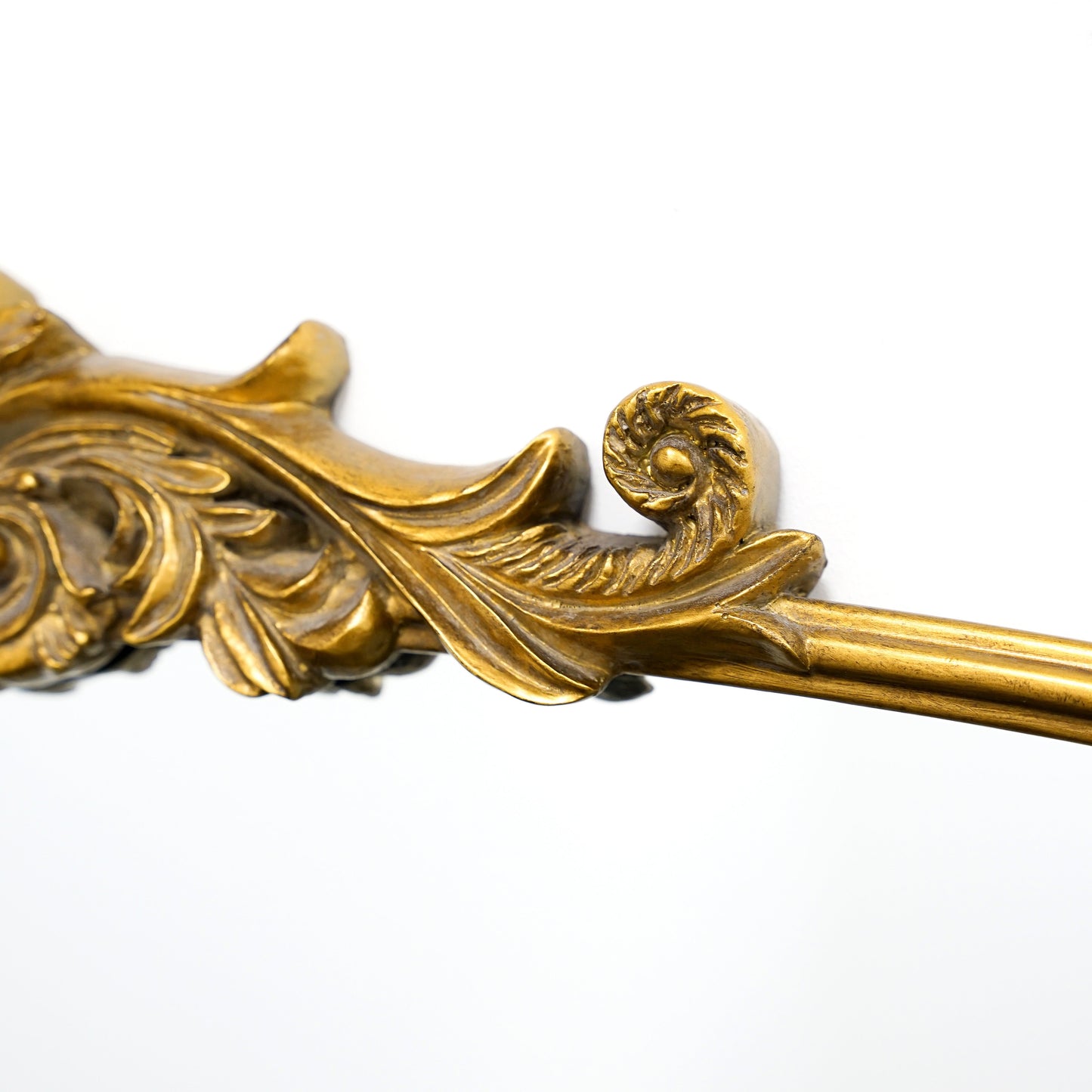Amelia - Miroir Métallique Arqué Doré Pleine Longueur 186cm x 100cm