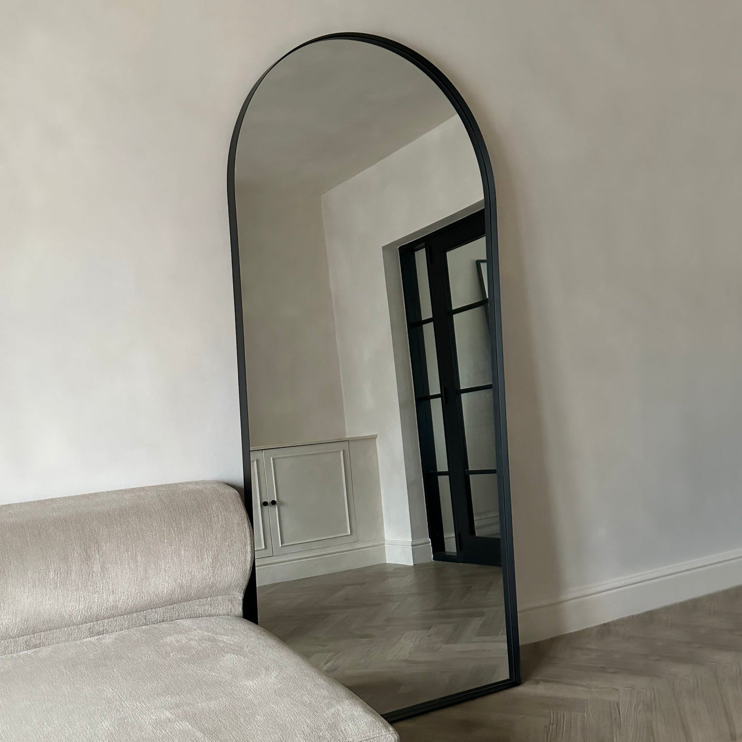 Arcus - Miroir Métallique Noir Extra Large Arqué Pleine Longueur 200cm x 90cm