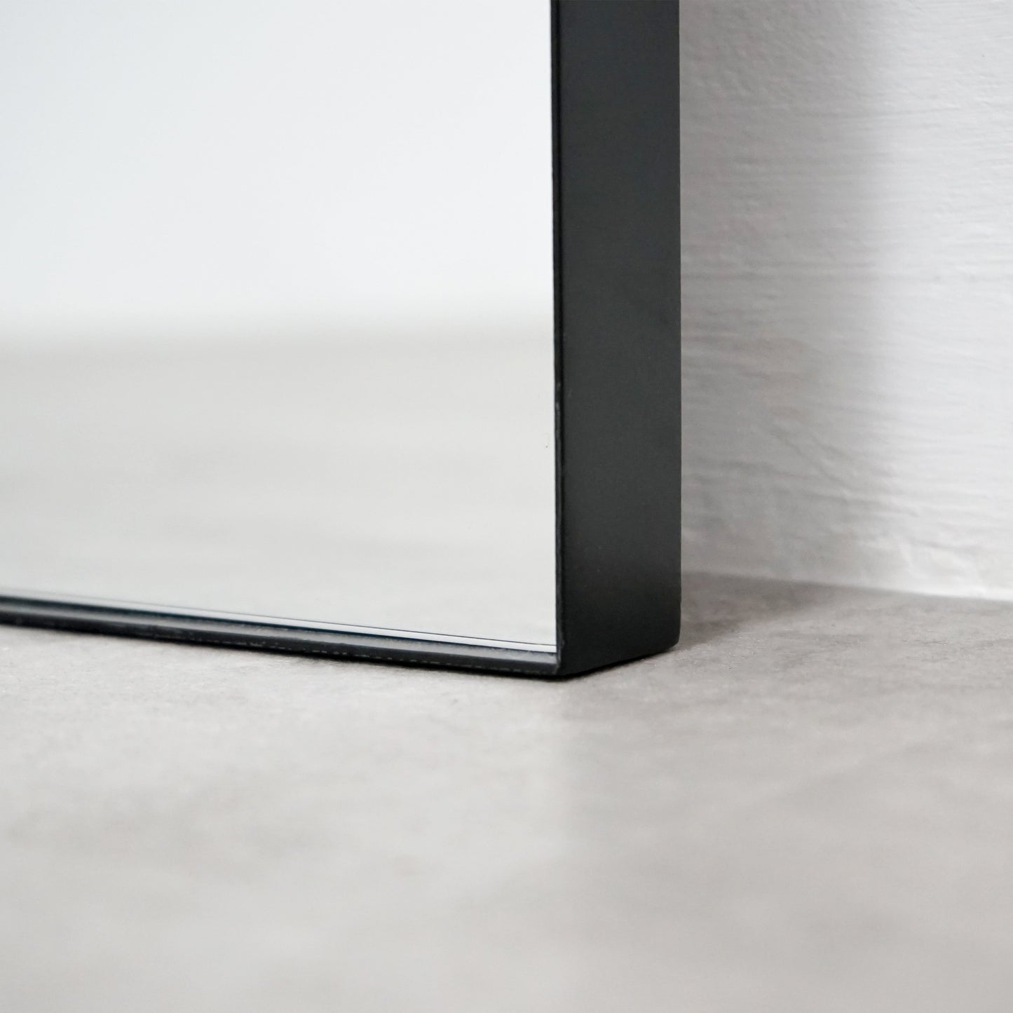 Aria - Miroir Métallique Noir Grand Format 180cm x 90cm Pleine Longueur