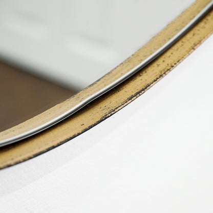 Ava - Miroir irrégulier en forme de pierre dorée 75 cm x 45 cm