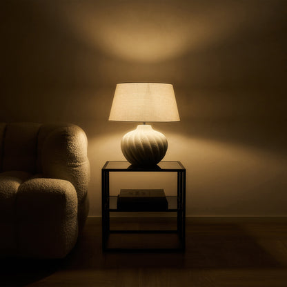Caprera - Lampe de table avec abat-jour cylindrique en céramique texturée pierre