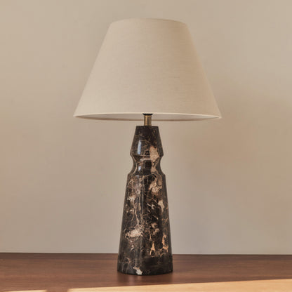 Sienna - Lampe de table avec abat-jour conique Dark Emperador