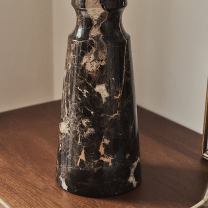 Sienna - Lampe de table avec abat-jour conique Dark Emperador