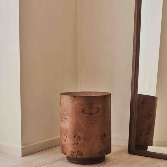 Arbour - Table d'Appoint Ronde Premium en Bois d'Érable Foncé Veiné
