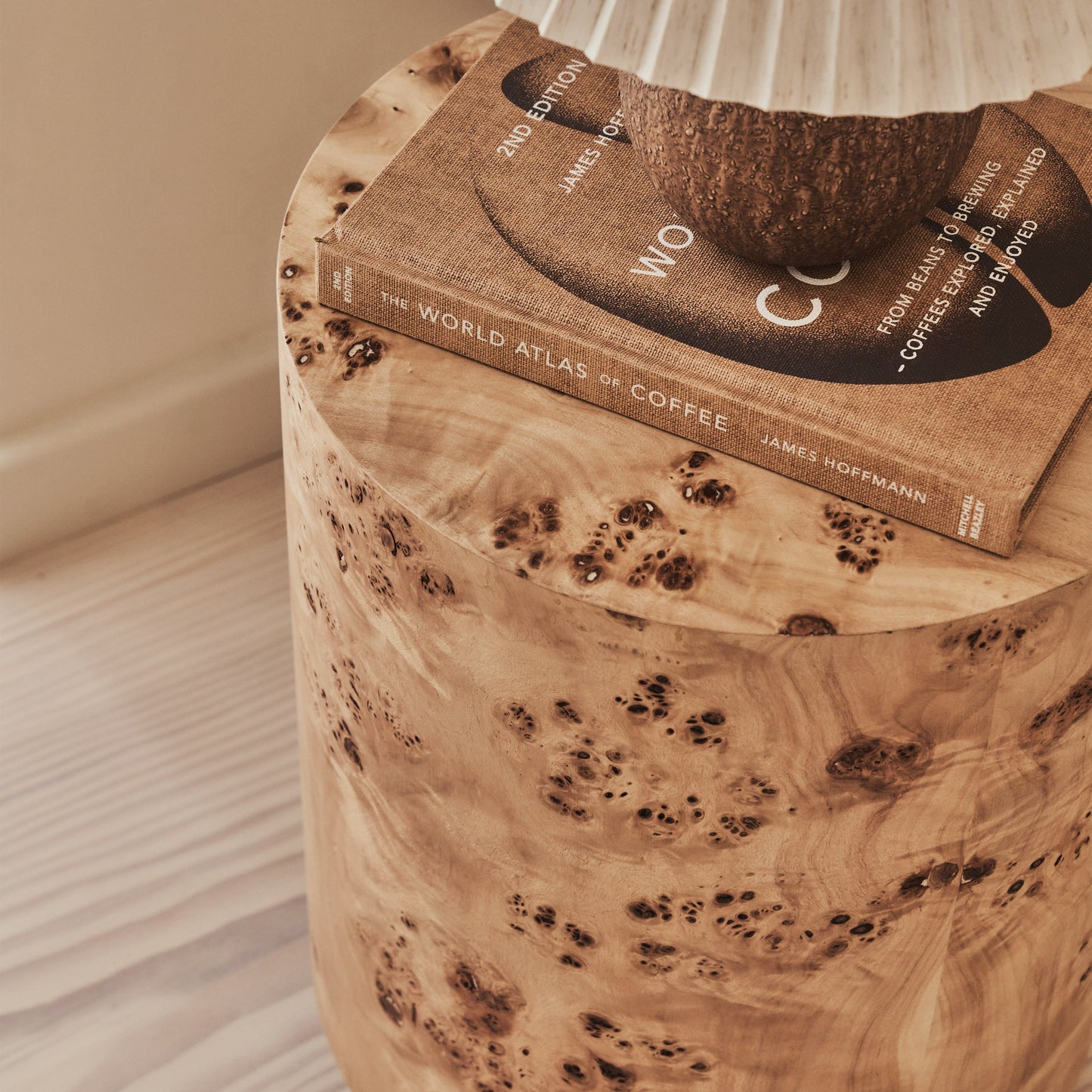 Arbour - Table d'Appoint Ronde Premium en Bois Naturel Burl