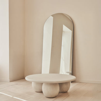 Leonardo - Table Basse Minimaliste Boule en Béton Grande