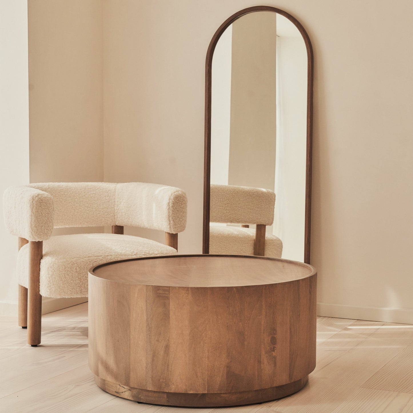 Fairmont - Table basse ronde premium en bois chaud