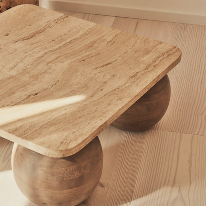 Melrose - Table basse carrée premium en travertin beige et bois chaud