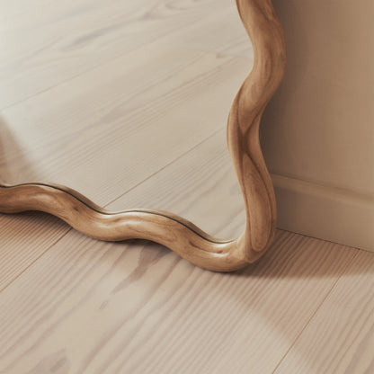 Marea - Miroir rétro ondulé en bois clair pleine longueur 170cm x 80cm