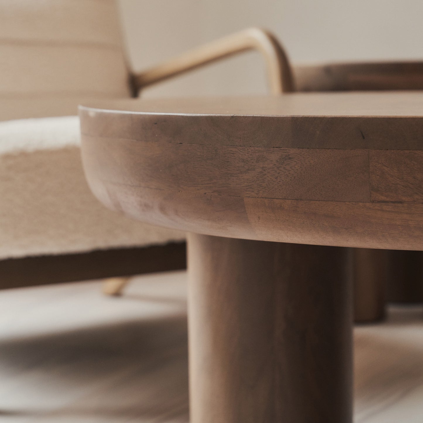 Vermont - Table Basse Ronde Premium en Bois Chaud