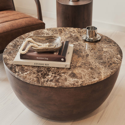 Lyra - Table basse ronde premium en bois foncé et marbre Dark Emperador
