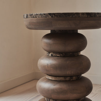 Belgravia - Table d'Appoint Ronde en Marbre Dark Emperador et Bois Foncé Premium