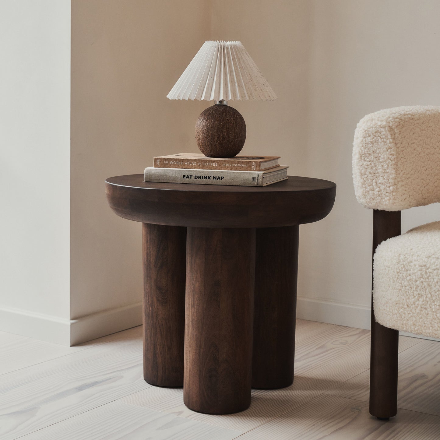 Vermont - Table d'Appoint Ronde Premium en Bois Foncé