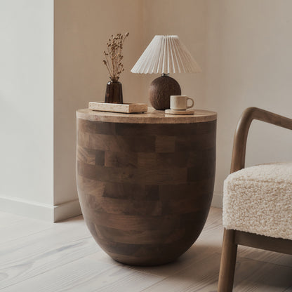 Lyra - Table d'Appoint Ronde en Travertin Beige et Bois Chaud Premium