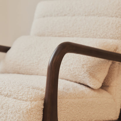 Hudson - Fauteuil d'Appoint en Bouclé Ivoire et Bois Foncé