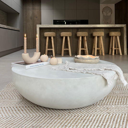 Enzo - Grande table basse ronde minimaliste en béton