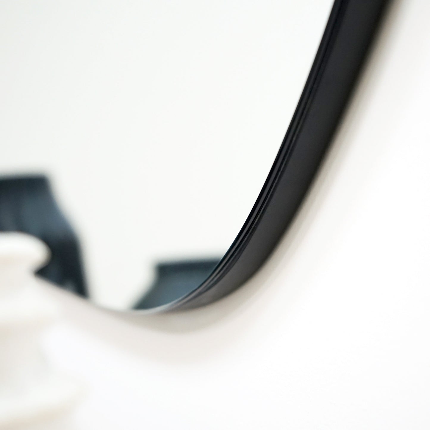 Edge - Grand Miroir d'Étang Sans Cadre Irregular 100cm x 75cm
