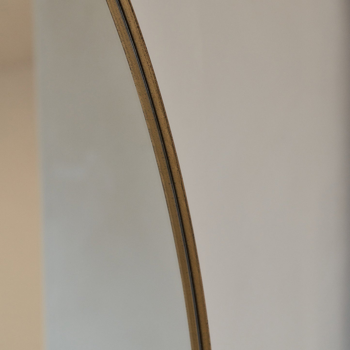 Theo - Grand Miroir Mural Rond Métal Doré 120cm x 120cm