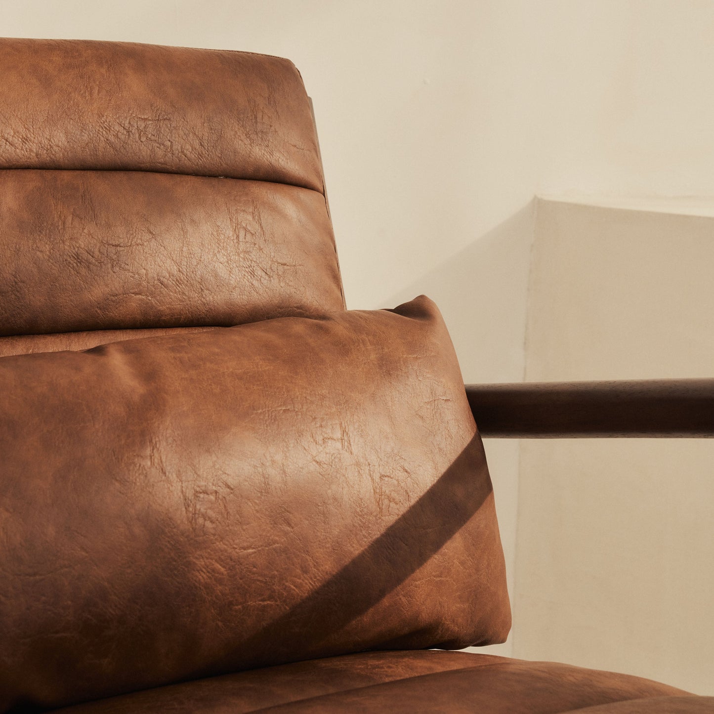 Hudson - Fauteuil avec Accents en Cuir Windsor Tan Marron et Bois Foncé