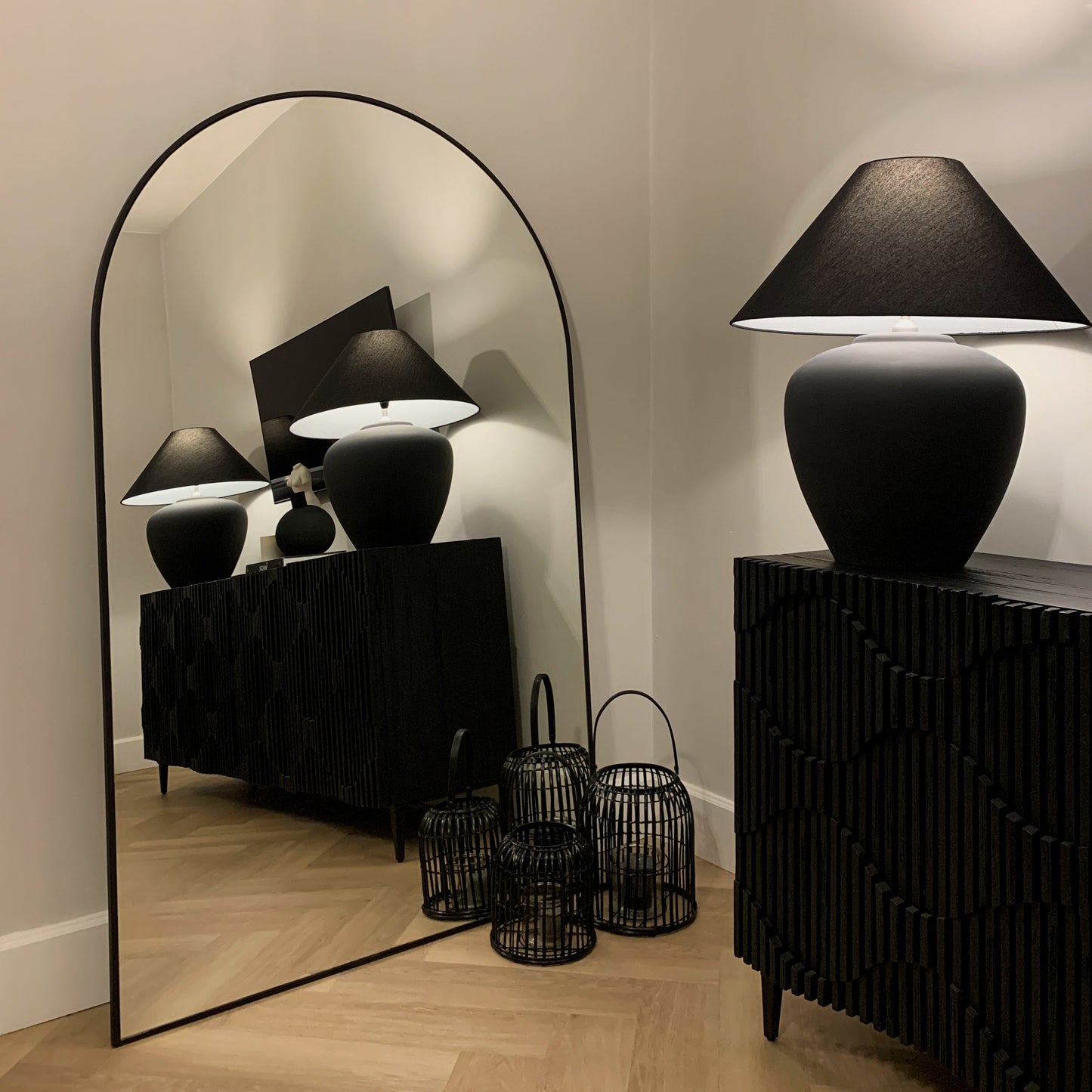 Liberty - Miroir Métallique Arqué Noir Pleine Longueur 180cm x 110cm