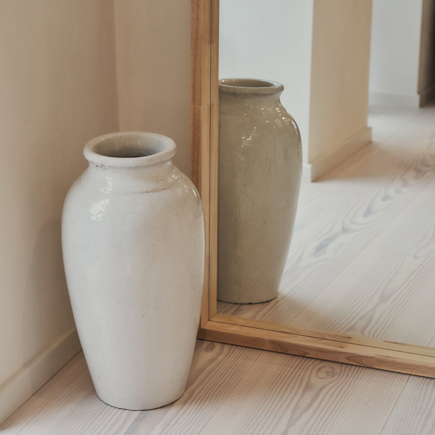 Lilia - Miroir en bois clair arqué pleine longueur 170 cm x 80 cm