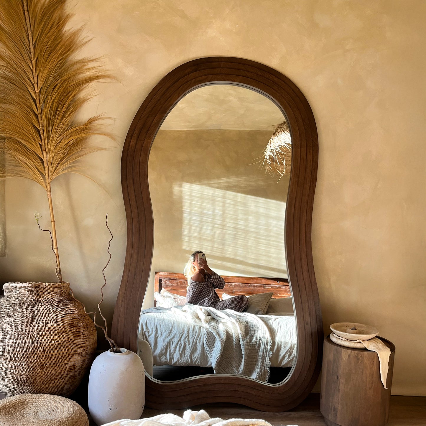 Luciana - Miroir Extra Large Pleine Longueur Bois Foncé Irregular 200cm x 115cm