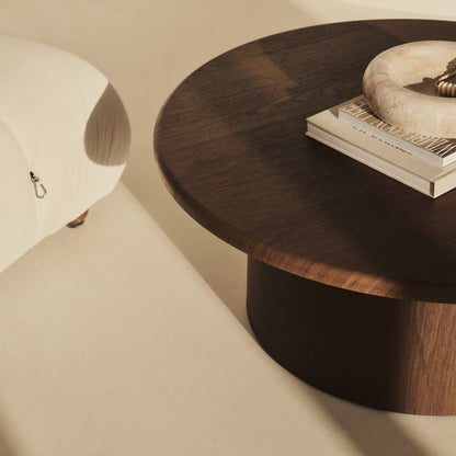 Madison - Grande table basse ronde en bois foncé