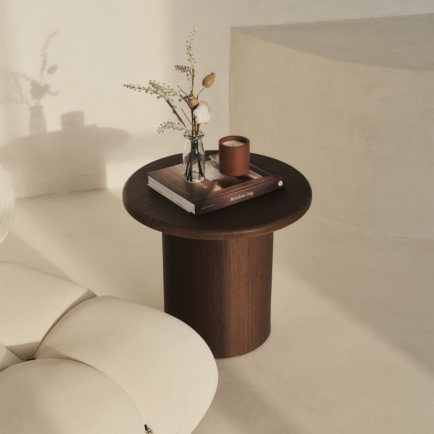 Madison - Table d'appoint ronde en bois foncé
