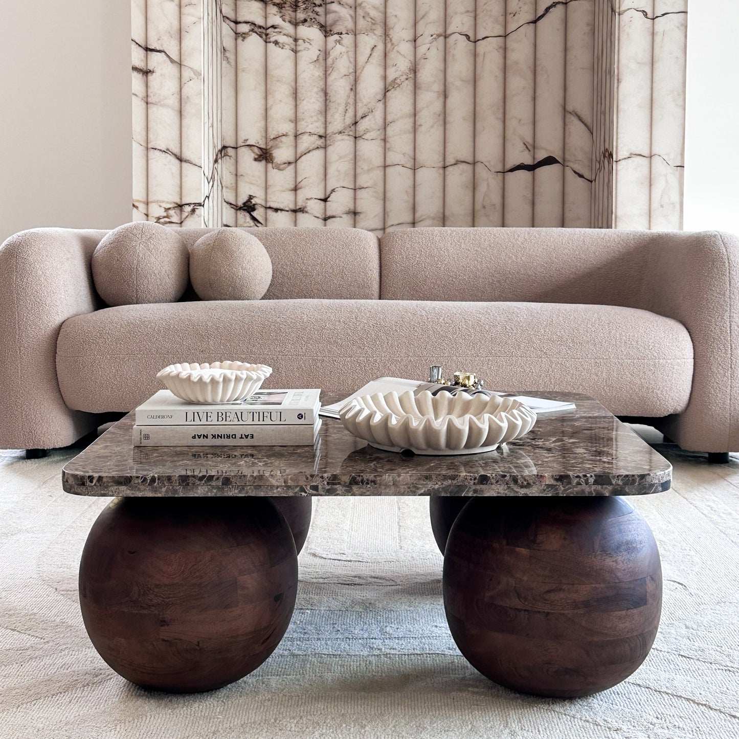 Melrose - Table basse carrée premium en bois foncé avec marbre Dark Emperador