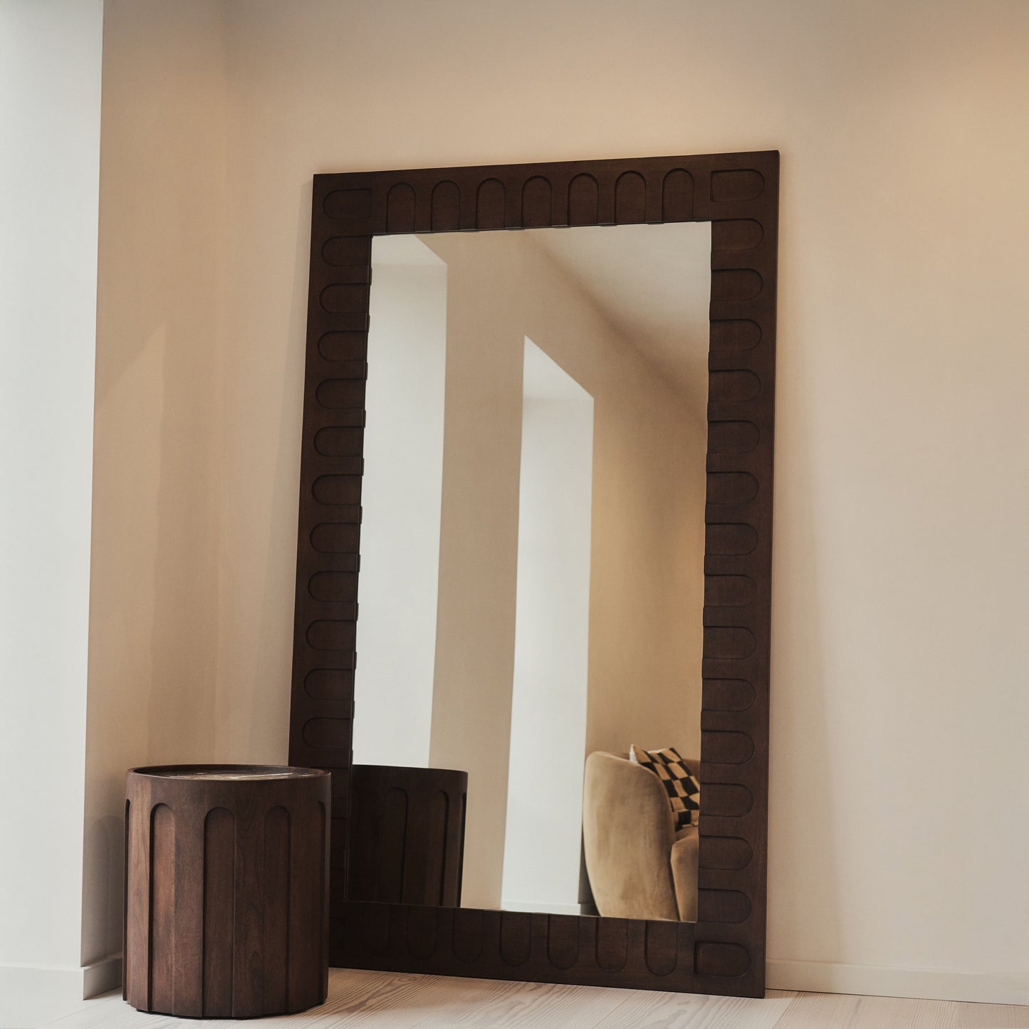 Valor - Miroir Premium Extra Large en Bois Foncé 200cm x 120cm
