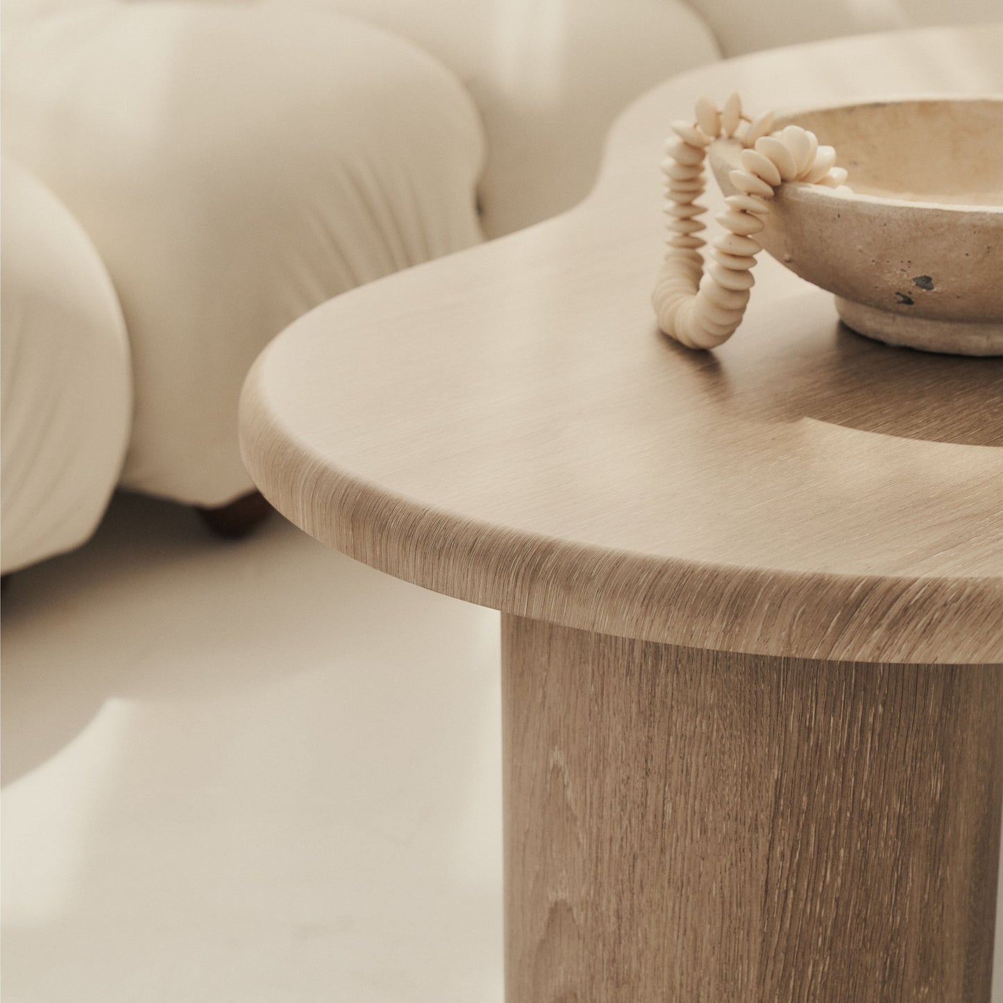 Savanna - Grande table basse en bois irrégulier lavé