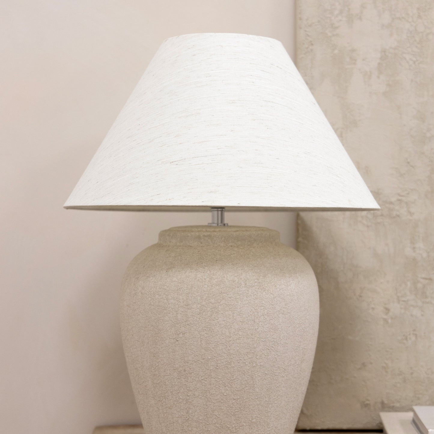 Sicile - Lampe de table avec abat-jour en céramique pierre Coolie