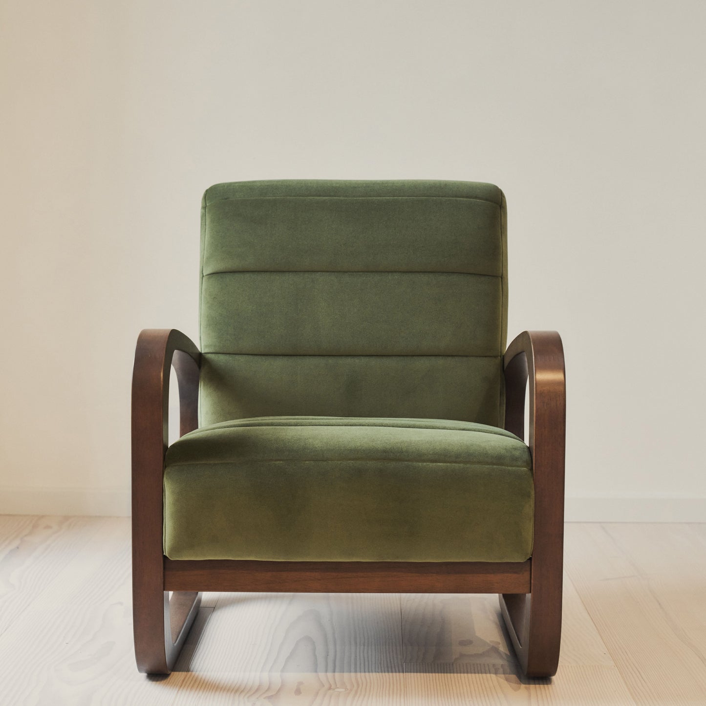 Dalton - Fauteuil d'Appoint en Velours Olive et Bois Foncé