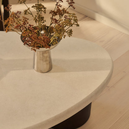 Aegean - Table basse irrégulière en bois d'orme foncé et béton à 3 pieds