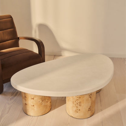 Aegean - Table basse irrégulière en bois de burl naturel et béton à 3 pieds