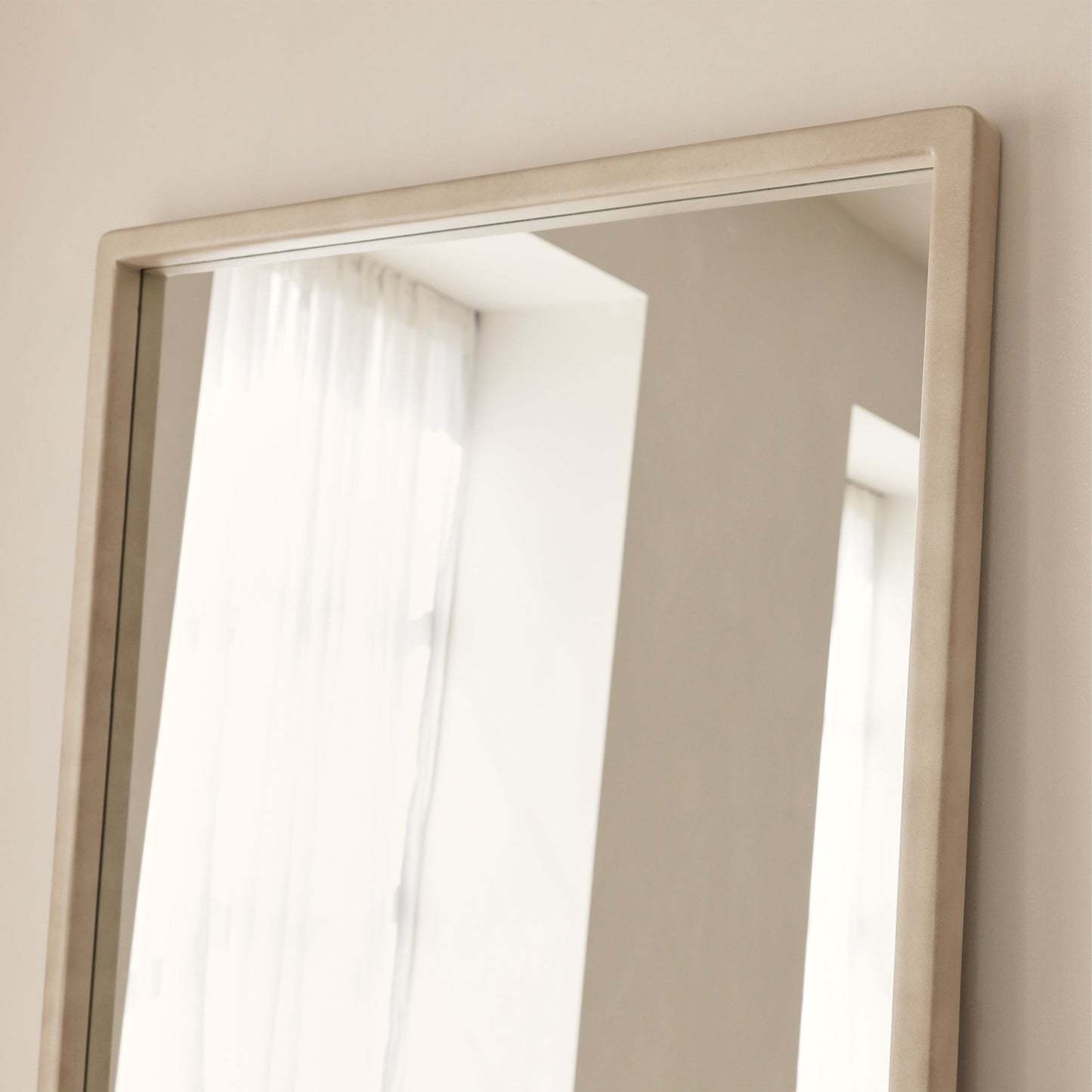 Arden - Miroir en bois pleine longueur béton 180cm x 80cm