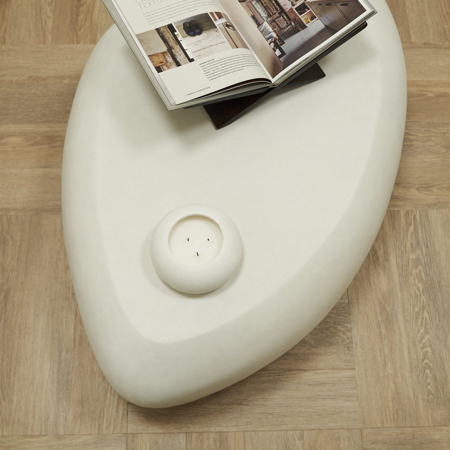 Zola - Table Basse Minimaliste en Béton Galet Extra Large