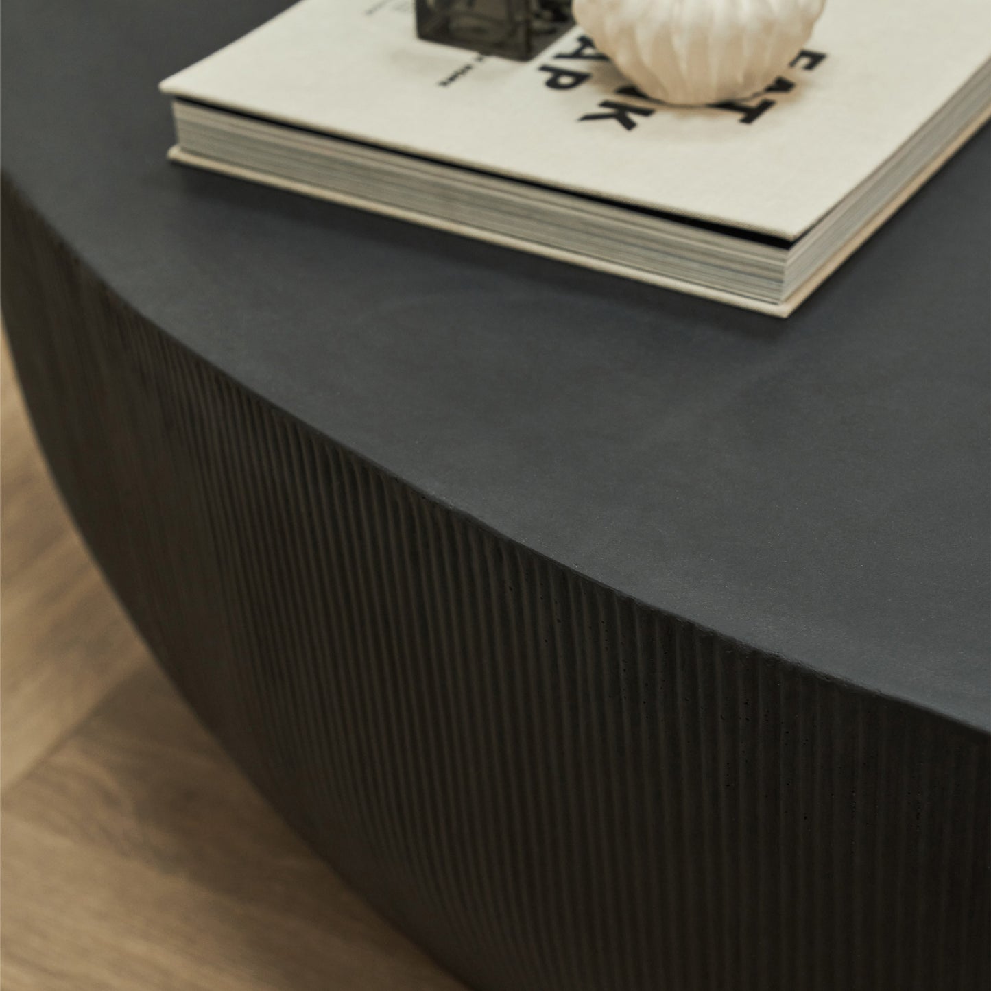 Leonardo - Grande Table Basse Minimaliste Forme Onyx