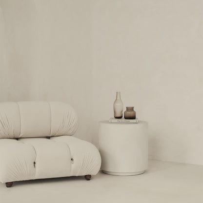 Angelo - Table d'Appoint Ronde Minimaliste en Béton