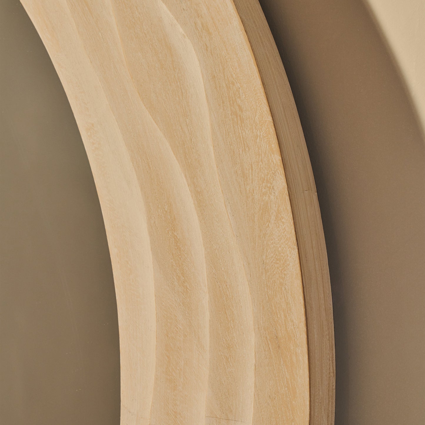 Lucelle - Miroir Arqué Extra Large en Bois