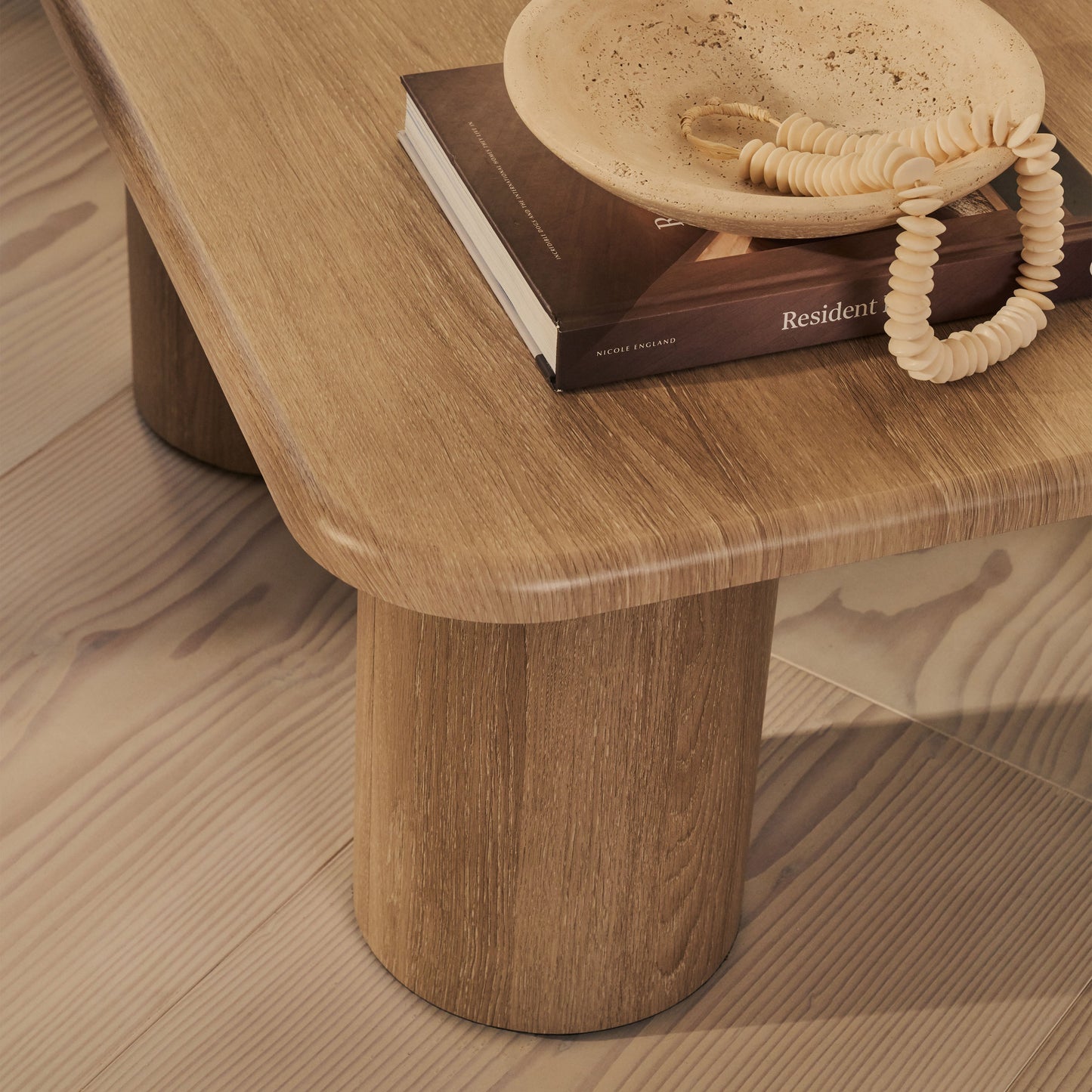Alina - Grande table basse carrée en bois vieilli